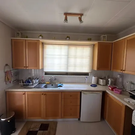 Kuca Za Odmor Kipar Hébergement de vacances *